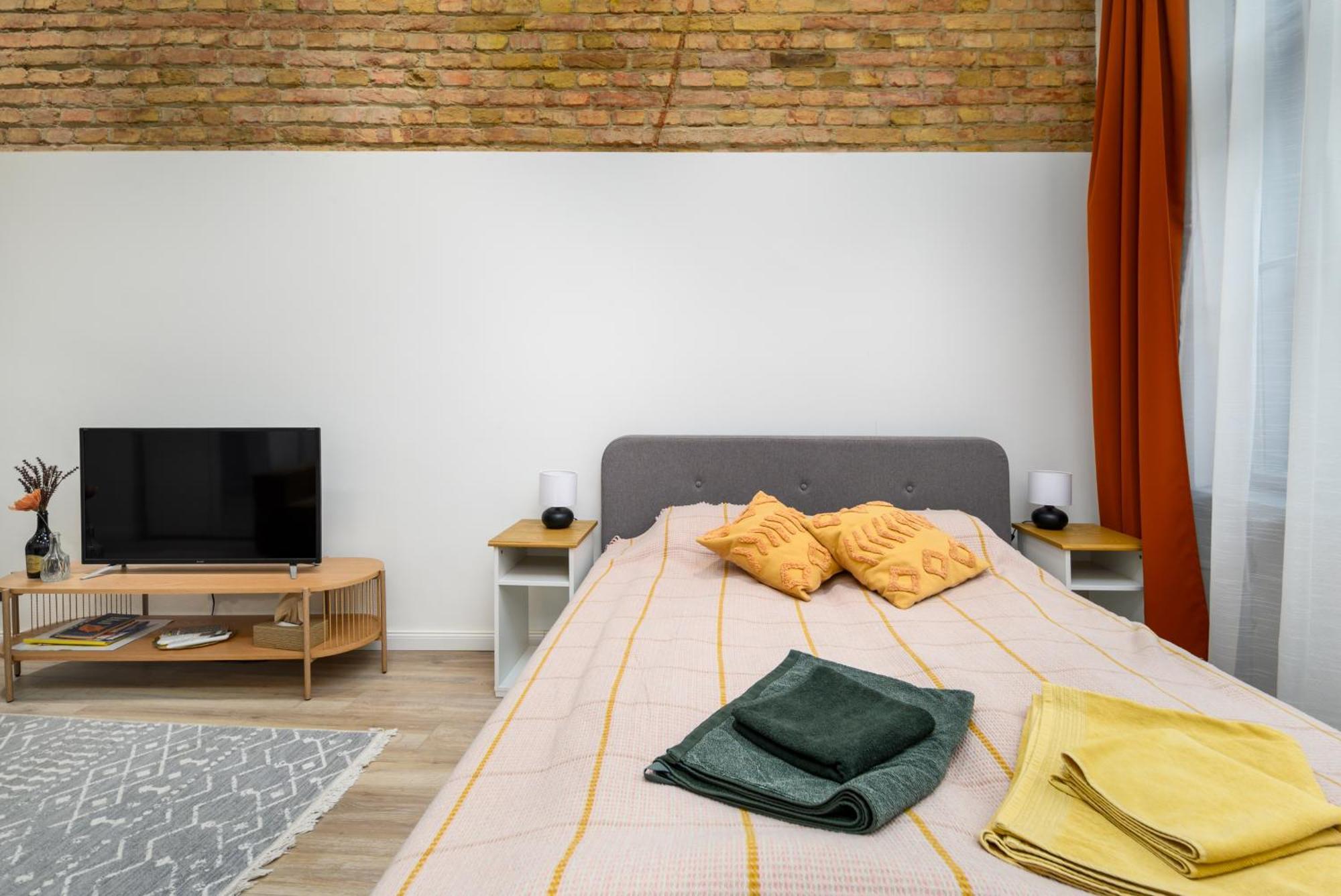 Downtown 2 Minutes From Opera House Apartment Budapest